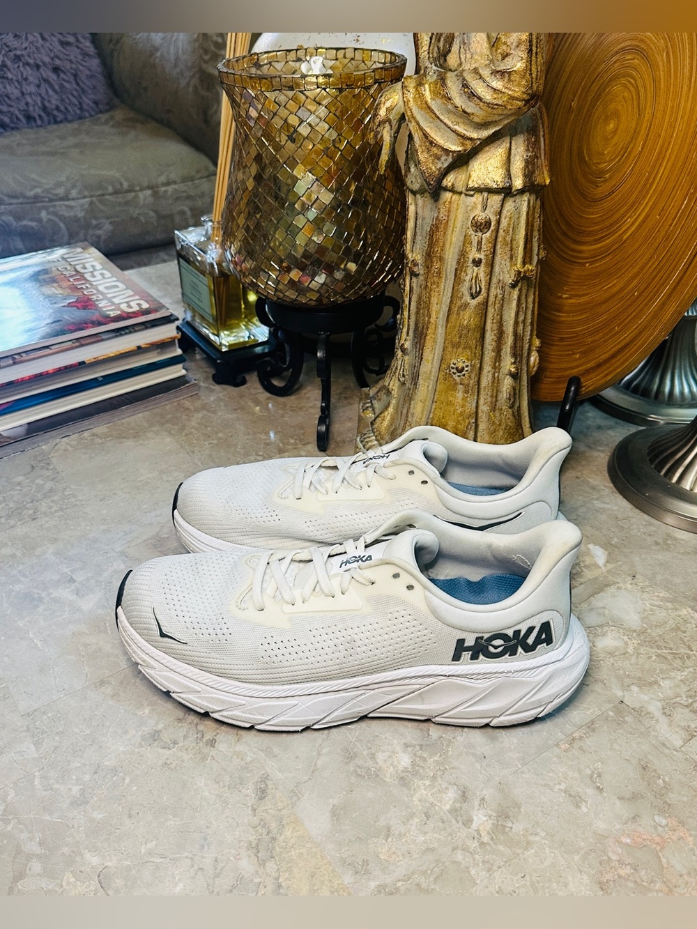 Hoka One One Arahi 7 Women’s Marathon Running Gym Training Shoes White Size 9D